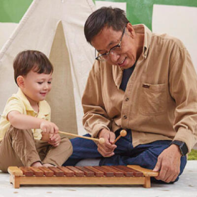 【極美品】Play Me Toys（プレイミートイズ）　木琴12音 Amazon.co.jp: プレイミー PlayMeToys 木琴12音 【知育玩具】 : おもちゃ